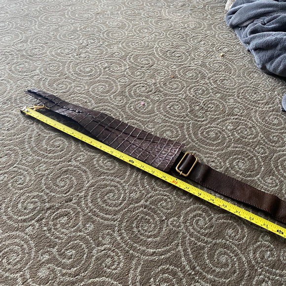 Authentic Givenchy Handbag (with wallet add $80) - Picture 7 of 14